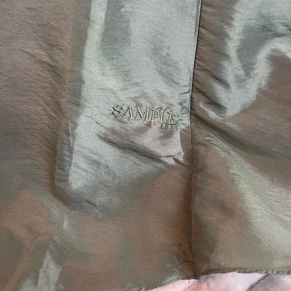 VINTAGE w/ TAGS (90s-00s) Bill Levkoff Formal Bridesmaid Sample Gown - Picture 13 of 13